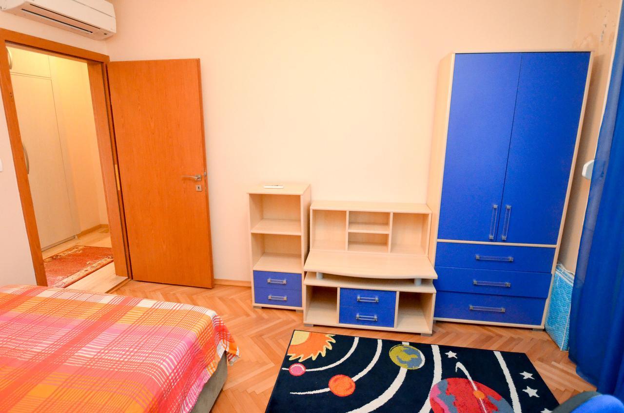 Central Apartment Kotor Exterior photo
