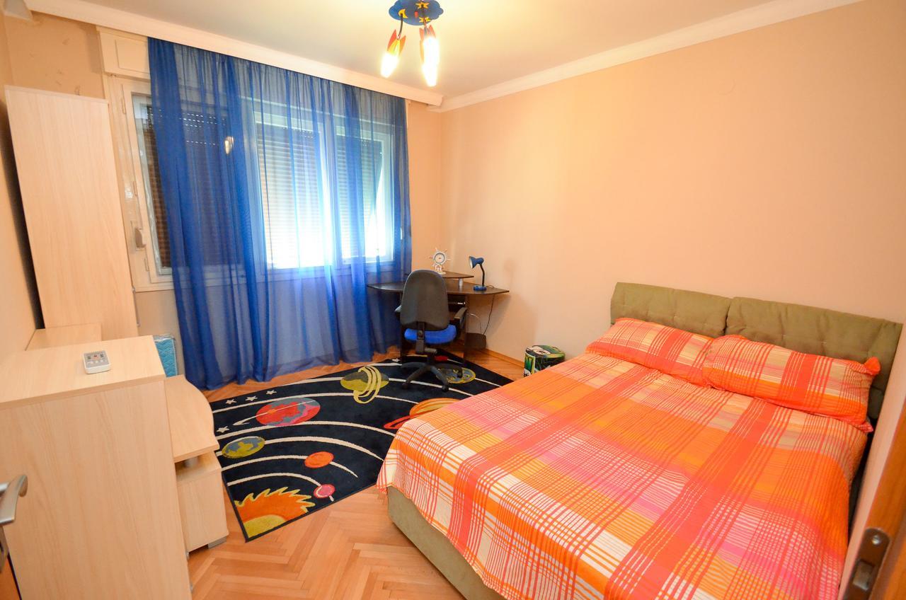 Central Apartment Kotor Exterior photo